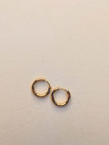Essential Gold Hoop Earrings - Slayshine