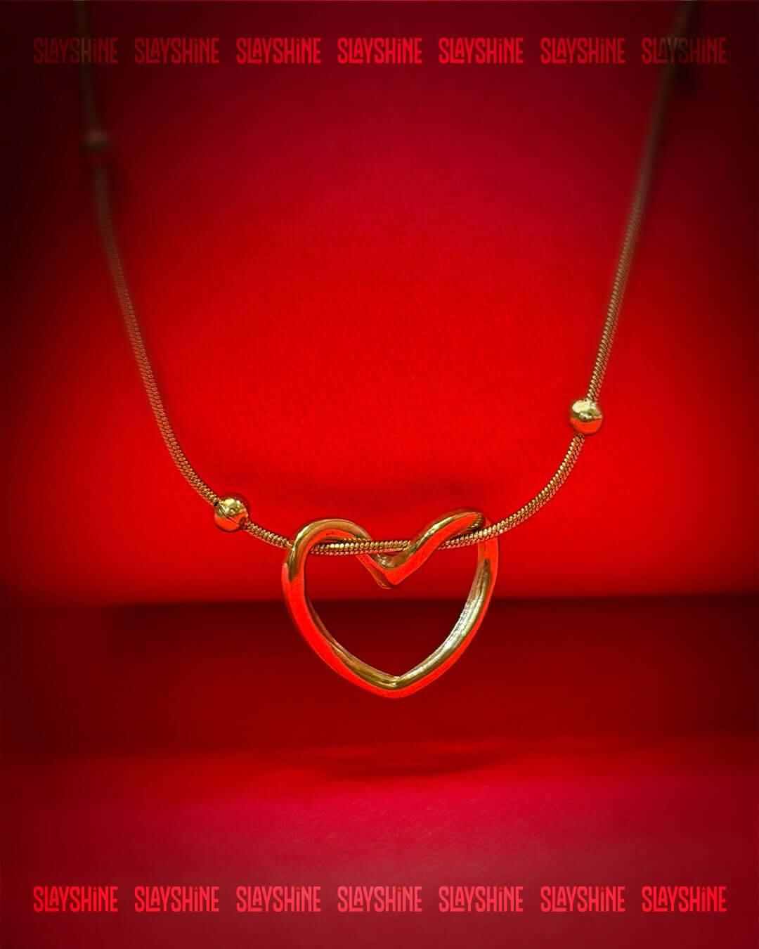 Golden Heart Knot Necklace - Slayshine