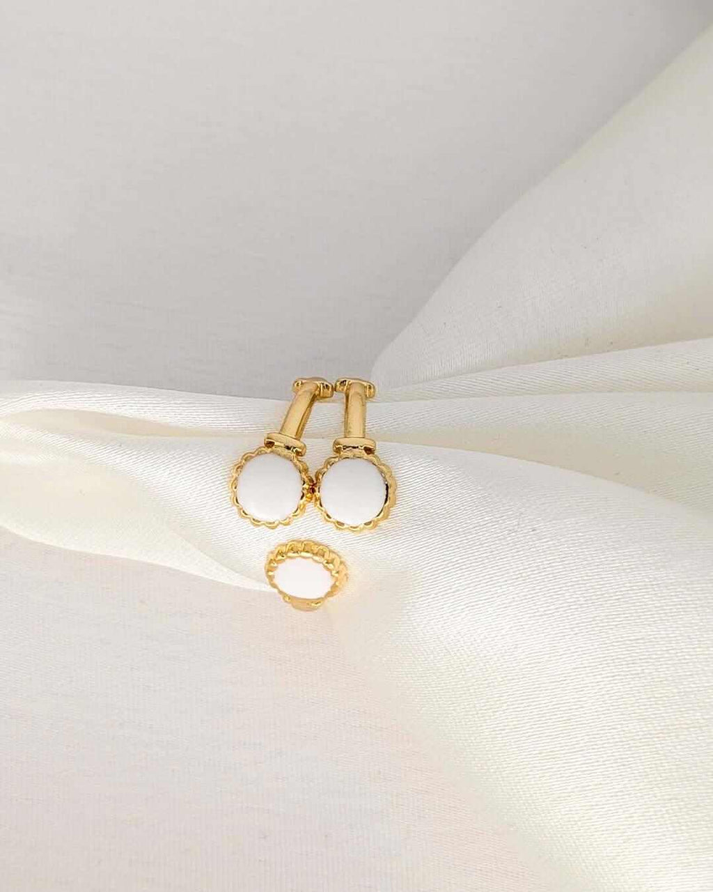 Ivory Bloom Ring - Slayshine