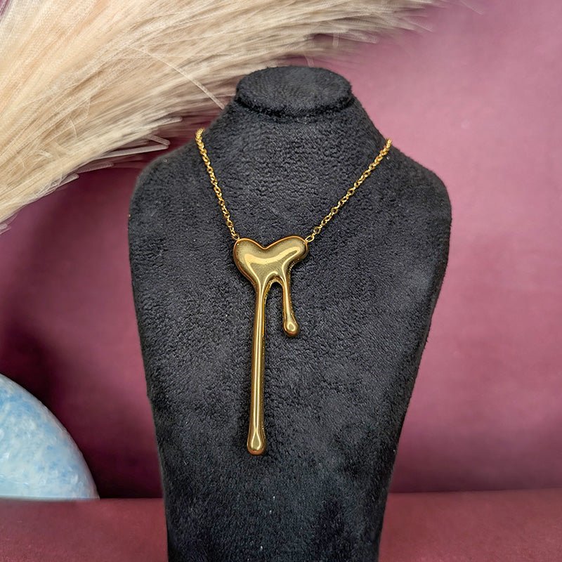 ✨ Molten Drip Heart Necklace ✨ - Slayshine