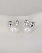 Pearl Bow Stud Earrings - Slayshine