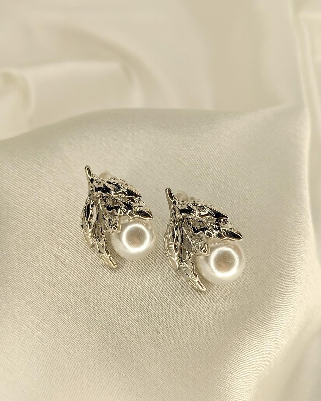 Pearl Leaf Whisper Earrings - Slayshine