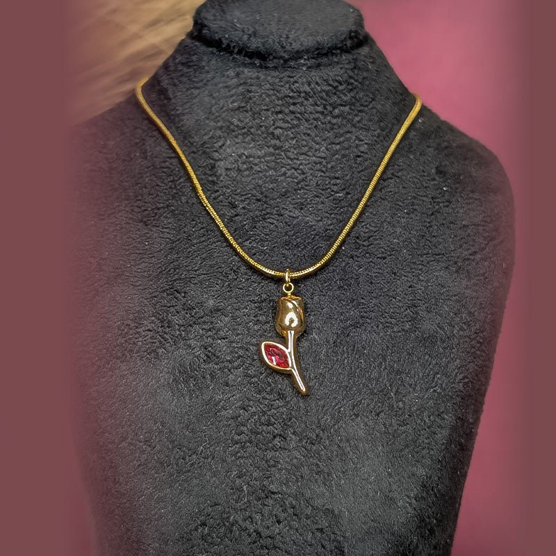 The Velvet Rose Bud Chain - Slayshine